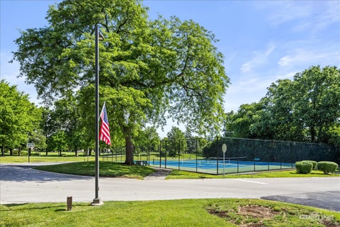 Tiny photo for 111 Acacia Drive #101, Indian Head Park, IL 60525 (MLS # 12754650)