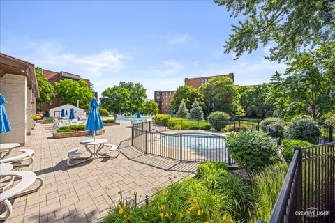 Tiny photo for 111 Acacia Drive #101, Indian Head Park, IL 60525 (MLS # 12754650)