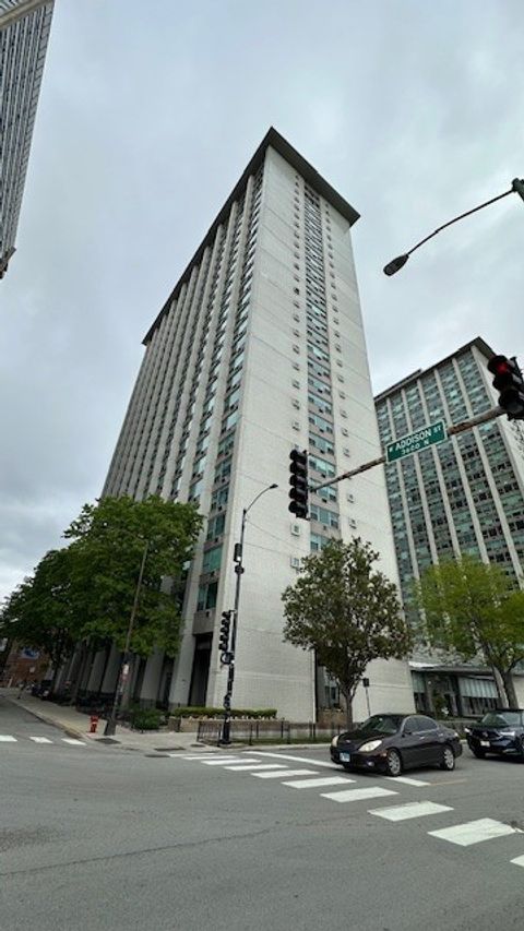 Photo of 3600 N Lake Shore Drive #2223, Chicago, IL 60613 (MLS # 12408057)