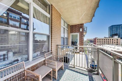 Tiny photo for 111 S MORGAN Street #0510, Chicago, IL 60607 (MLS # 12678190)