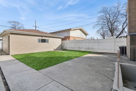 Tiny photo for 5345 S Nordica Avenue, Chicago, IL 60638 (MLS # 12562674)