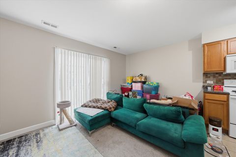 Tiny photo for 3423 Ridgeland Avenue #102, Berwyn, IL 60402 (MLS # 12596594)