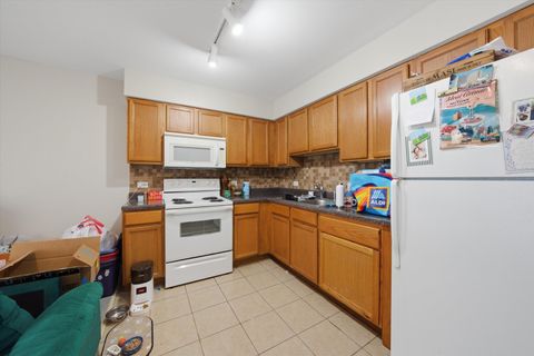 Tiny photo for 3423 Ridgeland Avenue #102, Berwyn, IL 60402 (MLS # 12596594)