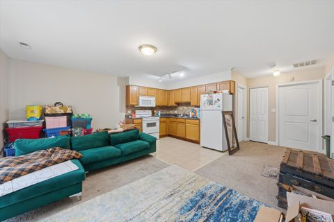Tiny photo for 3423 Ridgeland Avenue #102, Berwyn, IL 60402 (MLS # 12596594)