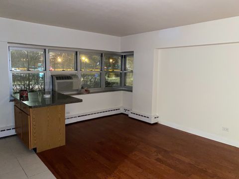 Tiny photo for 4980 N Marine Drive #135, Chicago, IL 60640 (MLS # 12449029)