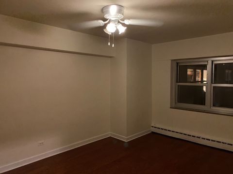 Tiny photo for 4980 N Marine Drive #135, Chicago, IL 60640 (MLS # 12449029)