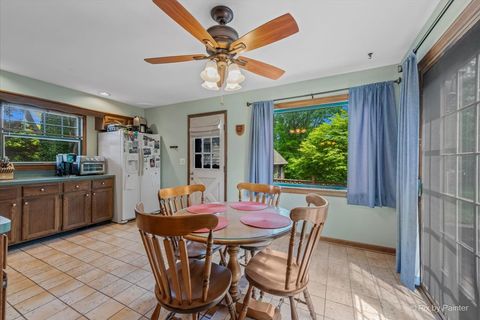 Tiny photo for 335 Arlington Road, Itasca, IL 60143 (MLS # 12518595)