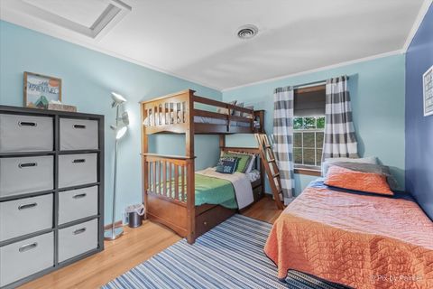 Tiny photo for 335 Arlington Road, Itasca, IL 60143 (MLS # 12518595)