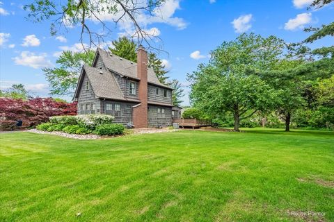 Tiny photo for 335 Arlington Road, Itasca, IL 60143 (MLS # 12518595)
