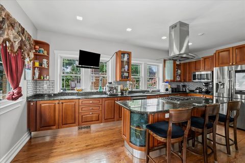 Tiny photo for 2302 Scoville Avenue, Berwyn, IL 60402 (MLS # 12448587)
