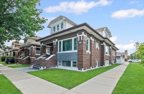 Tiny photo for 2302 Scoville Avenue, Berwyn, IL 60402 (MLS # 12448587)
