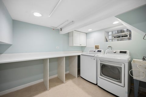 Tiny photo for 1540 Sheridan Road, Highland Park, IL 60035 (MLS # 12779268)