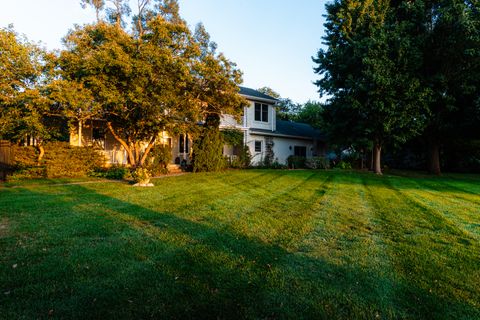 Tiny photo for 101 Beachway Drive, Fox River Grove, IL 60021 (MLS # 12534783)