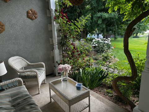 Tiny photo for 101 Beachway Drive, Fox River Grove, IL 60021 (MLS # 12534783)