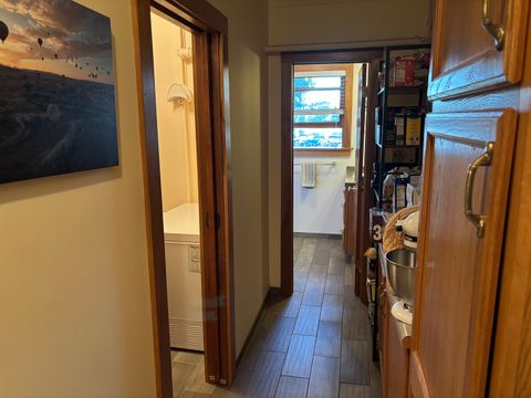 Tiny photo for 101 Beachway Drive, Fox River Grove, IL 60021 (MLS # 12534783)