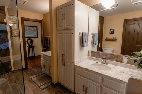 Tiny photo for 101 Beachway Drive, Fox River Grove, IL 60021 (MLS # 12534783)