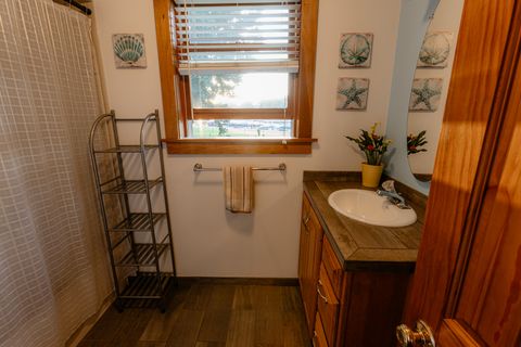 Tiny photo for 101 Beachway Drive, Fox River Grove, IL 60021 (MLS # 12534783)