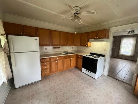 Tiny photo for 610 W Central Boulevard, Kewanee, IL 61443 (MLS # 12625821)