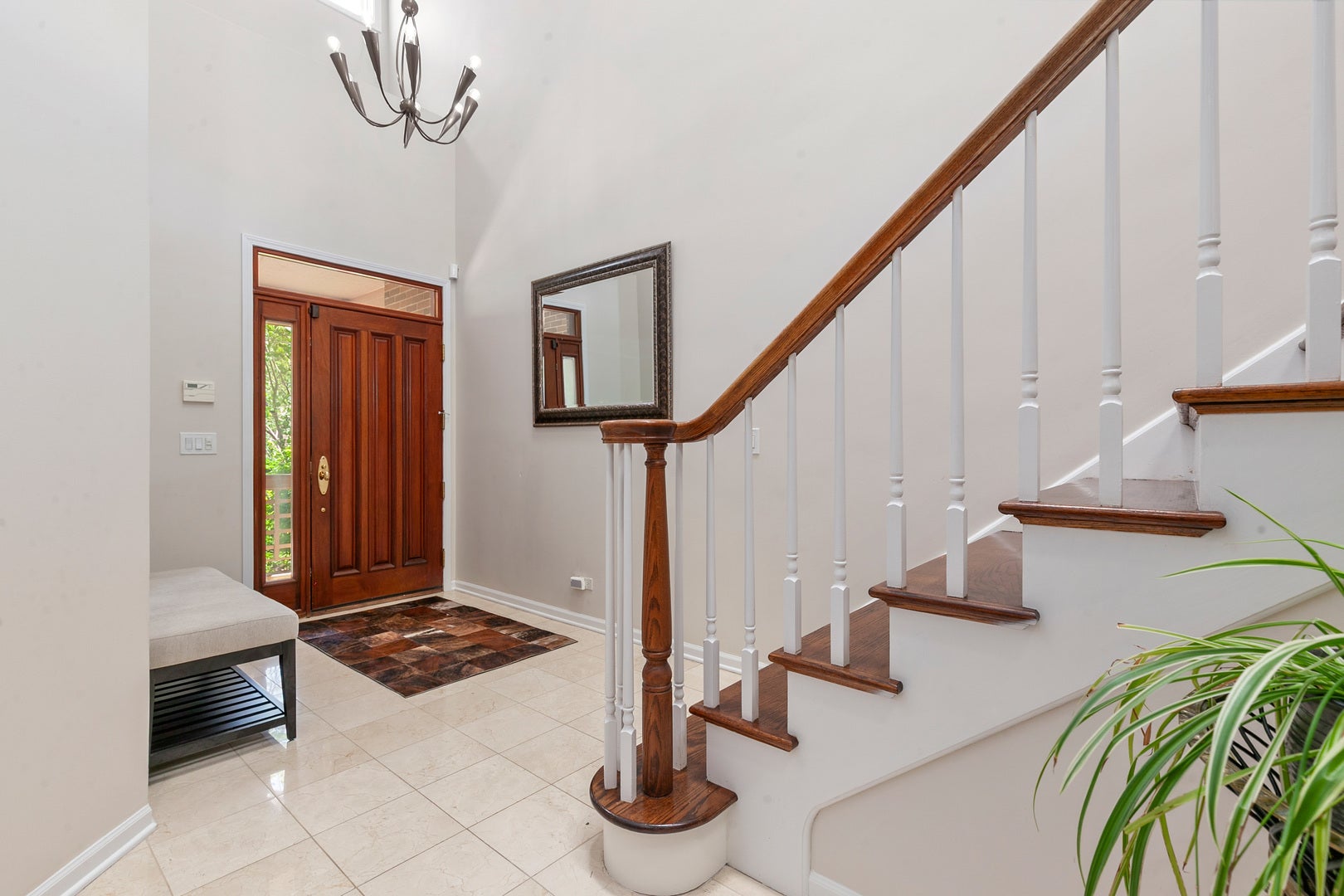1302 Hawthorne Lane 1302