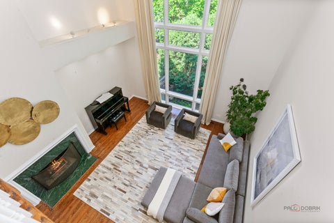Tiny photo for 1302 Hawthorne Lane #1302, Hinsdale, IL 60521 (MLS # 12752005)