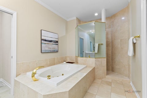 Tiny photo for 1302 Hawthorne Lane #1302, Hinsdale, IL 60521 (MLS # 12752005)