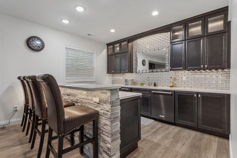 Tiny photo for 1621 English Oak Drive, Champaign, IL 61822 (MLS # 12453614)