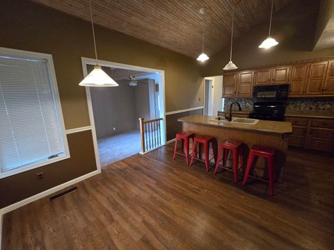 Tiny photo for 210 W Morris Street, Morrison, IL 61270 (MLS # 12648647)