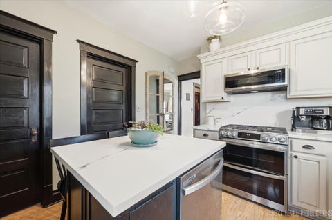 Tiny photo for 522 Anderson Boulevard, Geneva, IL 60134 (MLS # 12781936)