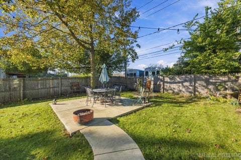 Tiny photo for 522 Anderson Boulevard, Geneva, IL 60134 (MLS # 12781936)