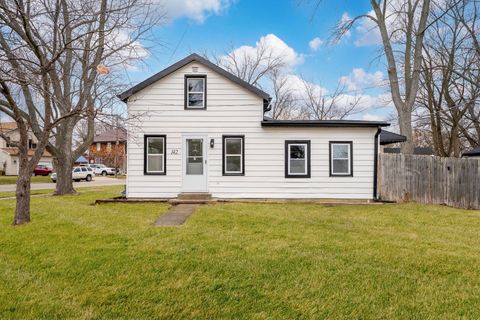 Photo of 142 Jefferson Street, Montgomery, IL 60538 (MLS # 12540587)