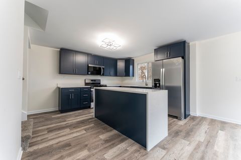 Tiny photo for 142 Jefferson Street, Montgomery, IL 60538 (MLS # 12540587)