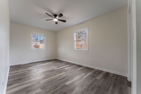 Tiny photo for 142 Jefferson Street, Montgomery, IL 60538 (MLS # 12540587)