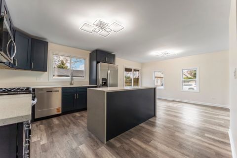 Tiny photo for 142 Jefferson Street, Montgomery, IL 60538 (MLS # 12540587)