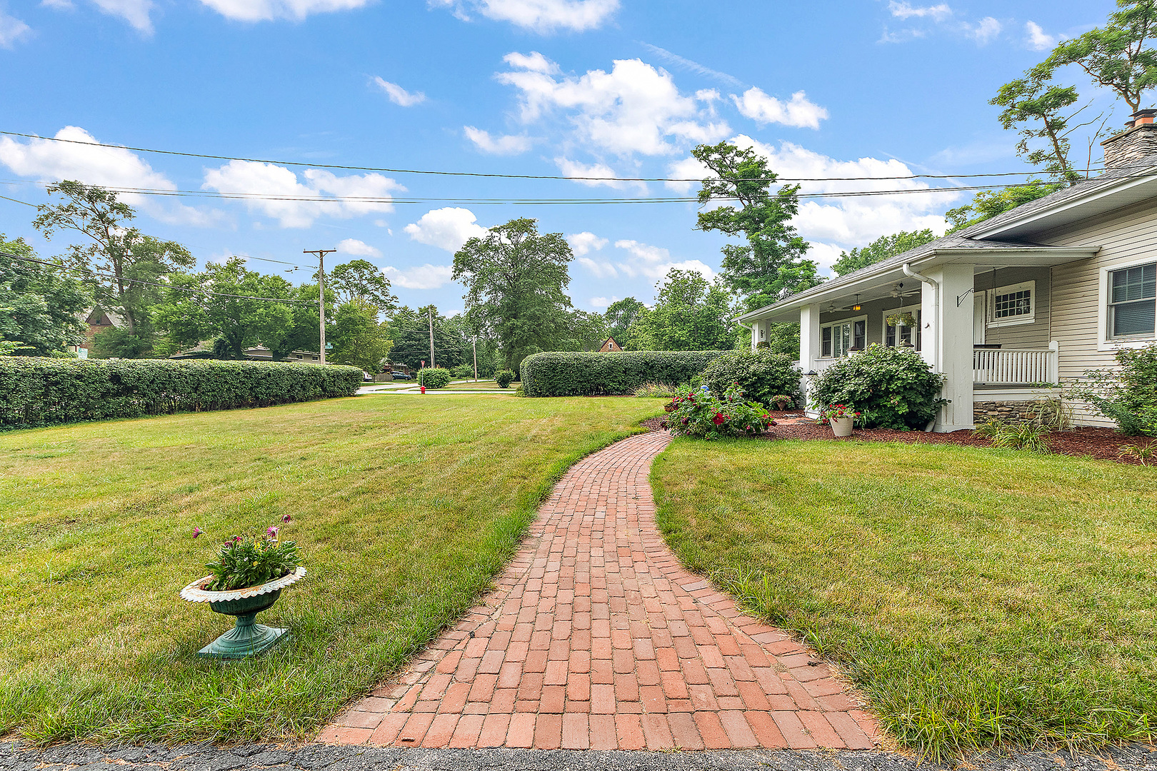 2158 Cedar Road