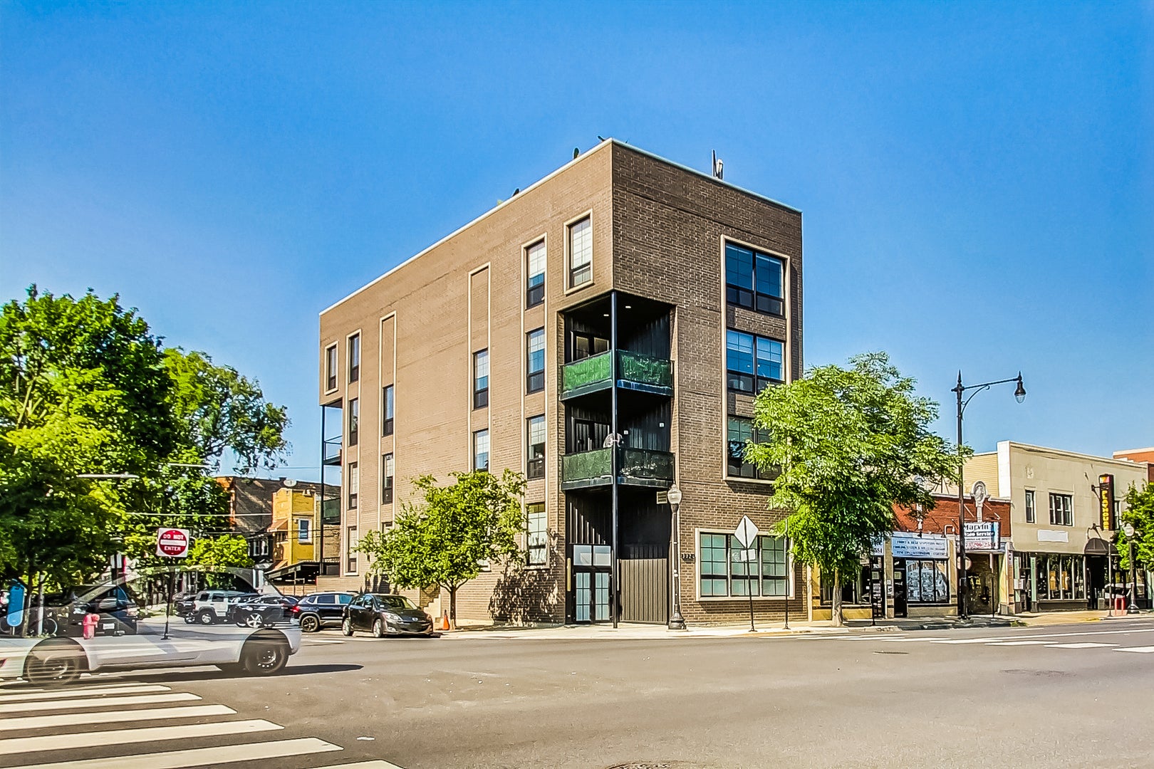 3024 W Irving Park Road 3S
