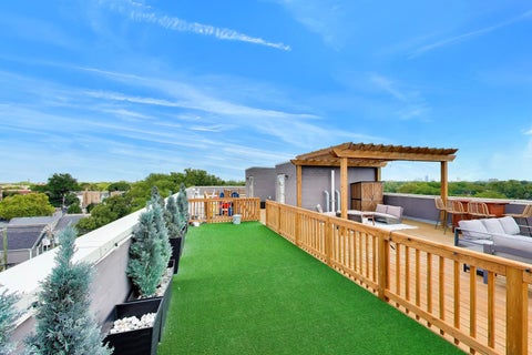 Tiny photo for 3024 W Irving Park Road #3S, Chicago, IL 60618 (MLS # 12754404)