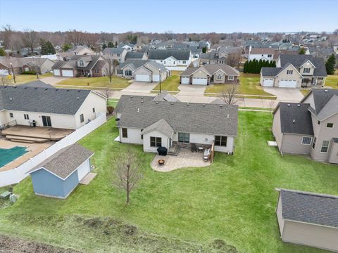Tiny photo for 1008 W Scott Street, Eldridge, IA 52748 (MLS # 12587837)