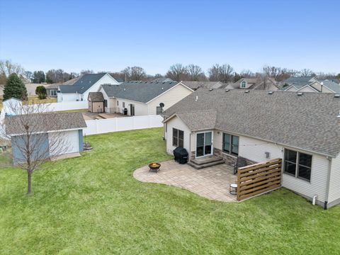 Tiny photo for 1008 W Scott Street, Eldridge, IA 52748 (MLS # 12587837)
