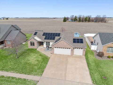 Tiny photo for 1008 W Scott Street, Eldridge, IA 52748 (MLS # 12587837)
