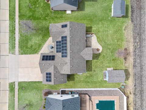 Tiny photo for 1008 W Scott Street, Eldridge, IA 52748 (MLS # 12587837)