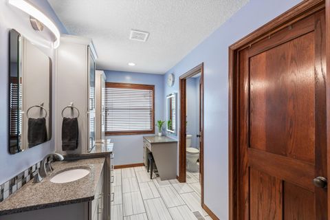 Tiny photo for 1008 W Scott Street, Eldridge, IA 52748 (MLS # 12587837)