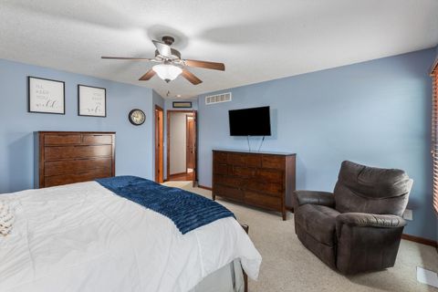 Tiny photo for 1008 W Scott Street, Eldridge, IA 52748 (MLS # 12587837)