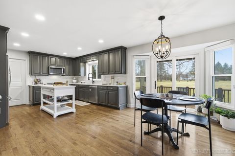 Tiny photo for 7N108 Hastings Drive, St. Charles, IL 60175 (MLS # 12565800)