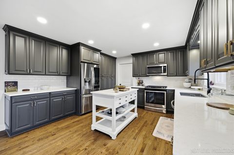 Tiny photo for 7N108 Hastings Drive, St. Charles, IL 60175 (MLS # 12565800)