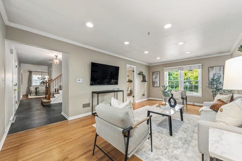 Tiny photo for 612 Burning Tree Lane, Naperville, IL 60563 (MLS # 12714850)