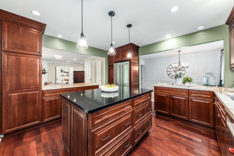 Tiny photo for 612 Burning Tree Lane, Naperville, IL 60563 (MLS # 12714850)