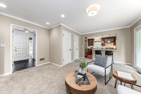 Tiny photo for 612 Burning Tree Lane, Naperville, IL 60563 (MLS # 12714850)