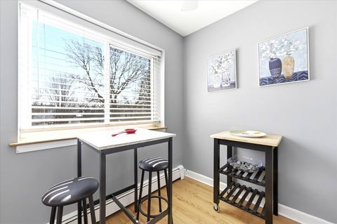 Tiny photo for 1311 S Finley Road #203, Lombard, IL 60148 (MLS # 12597593)