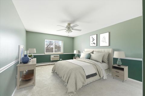 Tiny photo for 1311 S Finley Road #203, Lombard, IL 60148 (MLS # 12597593)