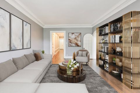 Tiny photo for 1615 E Hyde Park Boulevard #2, Chicago, IL 60615 (MLS # 12594132)